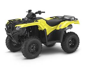 Более легкий корпус, предлагаемый Honda FourTrax, безусловно, имеет преимущество, если вы хотите уловить воздух, весом в 573 фунта, который включает в себя все жидкости и снаряжение